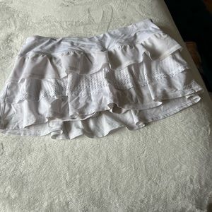 Lululemon skort size 8